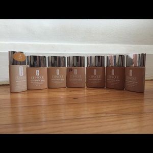 7 Clinique Foundations